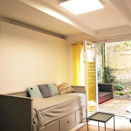 Joli T2 centre ville avec terrasse privée&patio Bordeaux Esterno foto
